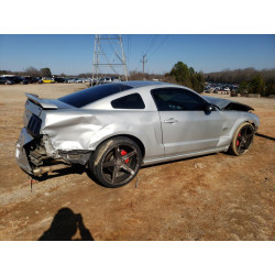 2005 FORD MUSTANG
