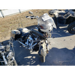 2013 HARLEY-DAVIDSON FL