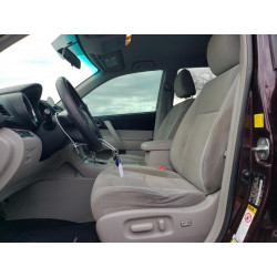 2011 TOYOTA HIGHLANDER