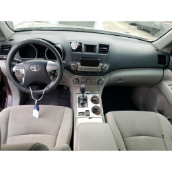 2011 TOYOTA HIGHLANDER
