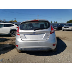 2011 FORD FIESTA