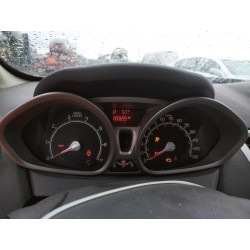 2011 FORD FIESTA