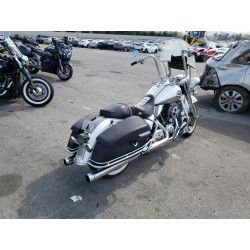 2009 HARLEY-DAVIDSON FL
