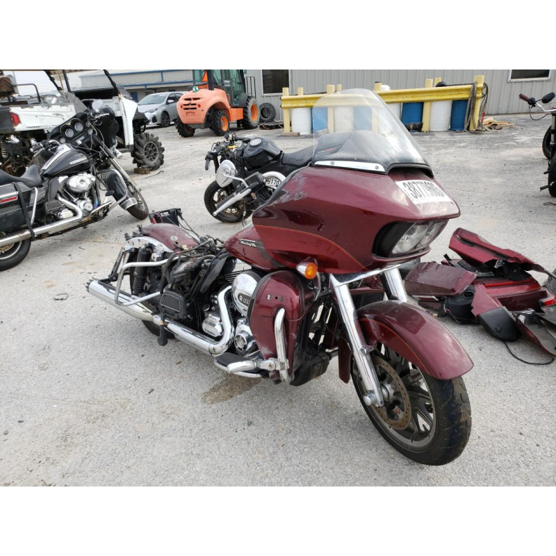 2016 HARLEY-DAVIDSON FL
