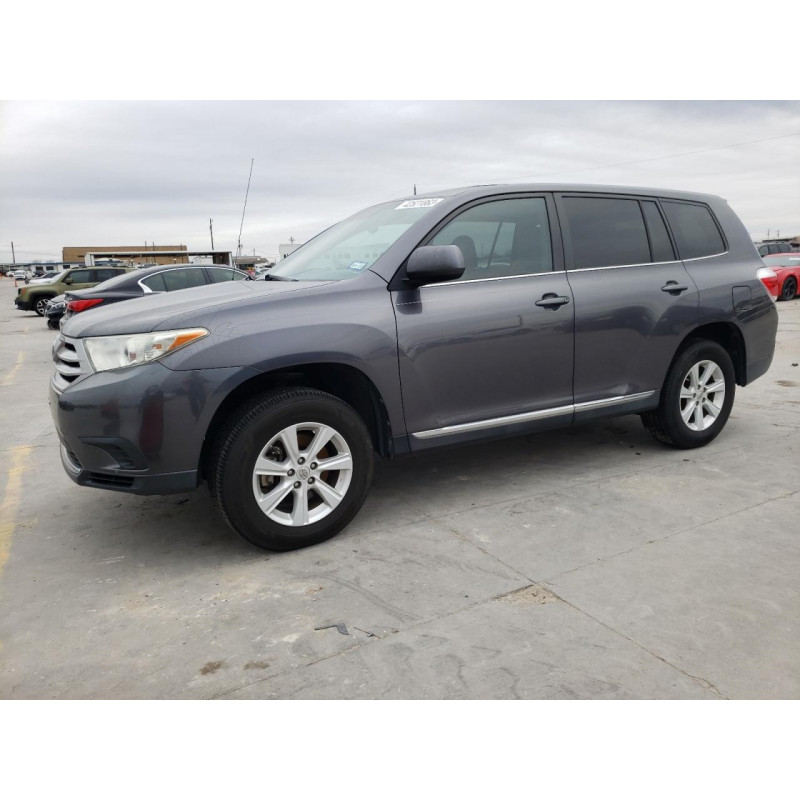 2011 TOYOTA HIGHLANDER