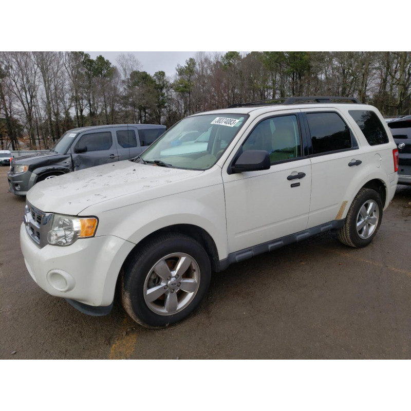 2011 FORD ESCAPE