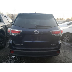 2016 TOYOTA HIGHLANDER
