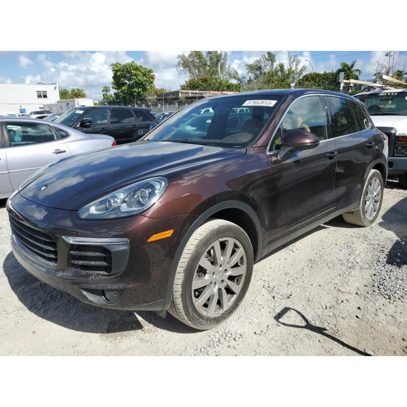 2016 PORSCHE CAYENNE