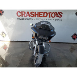 2017 HARLEY-DAVIDSON FL