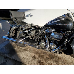 2018 HARLEY-DAVIDSON FL