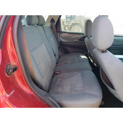 2005 FORD ESCAPE