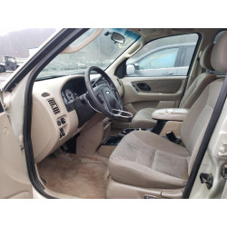 2003 FORD ESCAPE