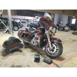 2018 HARLEY-DAVIDSON FL