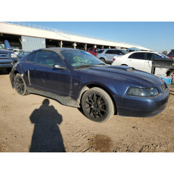 2001 FORD MUSTANG