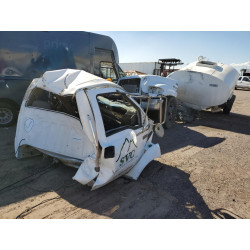 2004 FORD F650