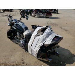 2011 HARLEY-DAVIDSON FL