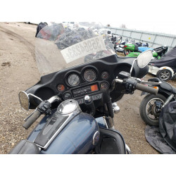 2004 HARLEY-DAVIDSON FL