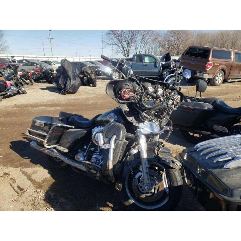 2007 HARLEY-DAVIDSON FL