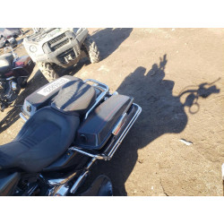 2007 HARLEY-DAVIDSON FL