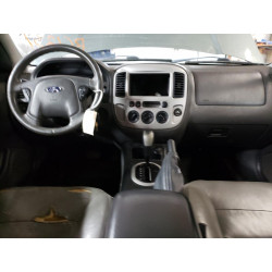 2005 FORD ESCAPE