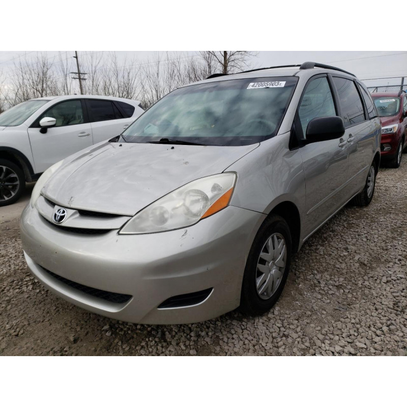 2009 TOYOTA SIENNA