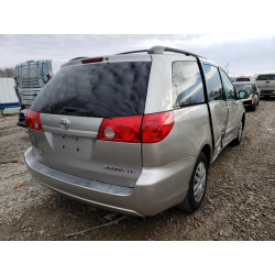 2009 TOYOTA SIENNA
