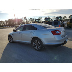 2010 FORD TAURUS