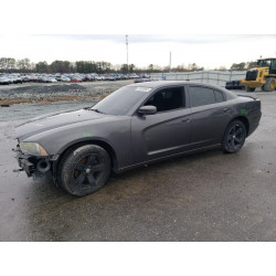 2013 DODGE CHARGER