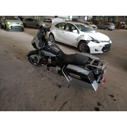 2013 HARLEY-DAVIDSON FL