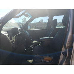 2002 FORD ESCAPE