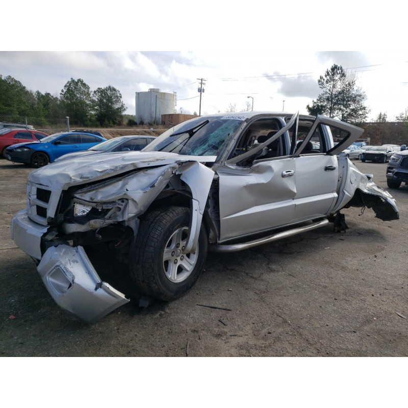 2011 DODGE DAKOTA