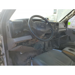 2000 FORD F650