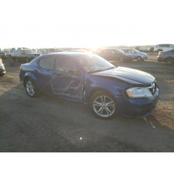 2013 DODGE AVENGER