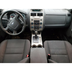 2011 FORD ESCAPE