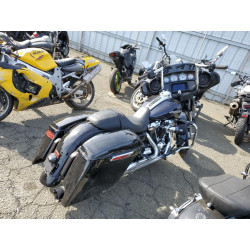 2019 HARLEY-DAVIDSON FL