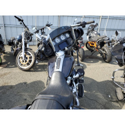 2019 HARLEY-DAVIDSON FL