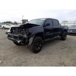 2011 TOYOTA TACOMA