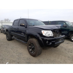 2011 TOYOTA TACOMA