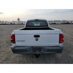 2005 DODGE DAKOTA