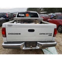 2004 DODGE DAKOTA