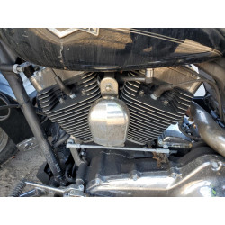 2013 HARLEY-DAVIDSON FL