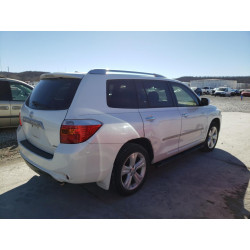 2010 TOYOTA HIGHLANDER
