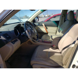 2010 TOYOTA HIGHLANDER
