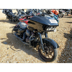 2020 HARLEY-DAVIDSON FL