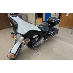 2012 HARLEY-DAVIDSON FL