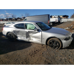 2010 DODGE CHARGER