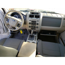 2009 FORD ESCAPE
