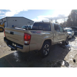 2016 TOYOTA TACOMA