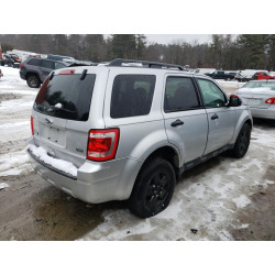 2011 FORD ESCAPE