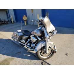 2007 HARLEY-DAVIDSON FL